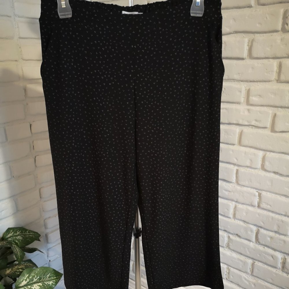 Ricki's Ladies Size Large Wide Leg Pull On Style Capri Length Loose Fit Pants